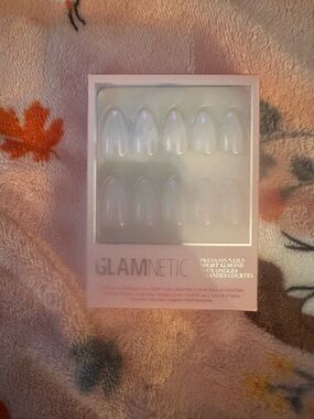 GLAMNETIC Clear Short Almond Press-On Nails